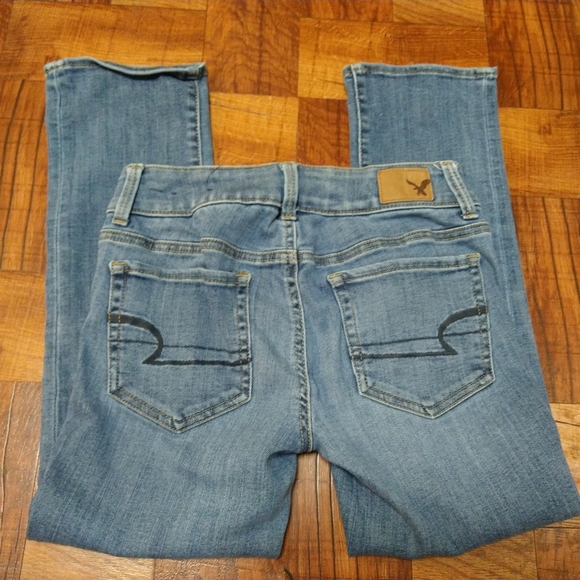American Eagle Outfitters Super Stretch Blue Jeans Artist Crop Women's Size 4 - Picture 7 of 7